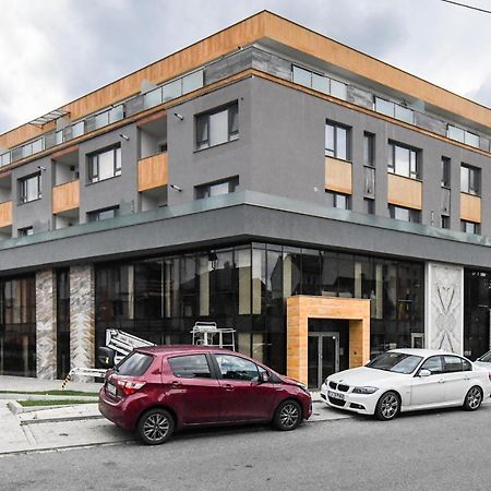 Modern Apartment In A Quiet Area Cluj-Napoca Ngoại thất bức ảnh