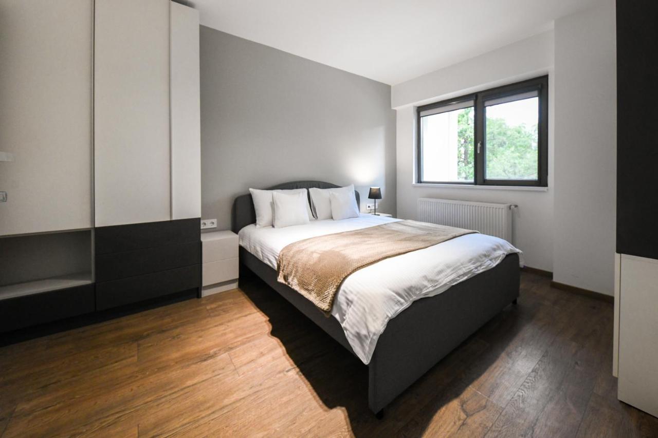 Modern Apartment In A Quiet Area Cluj-Napoca Ngoại thất bức ảnh